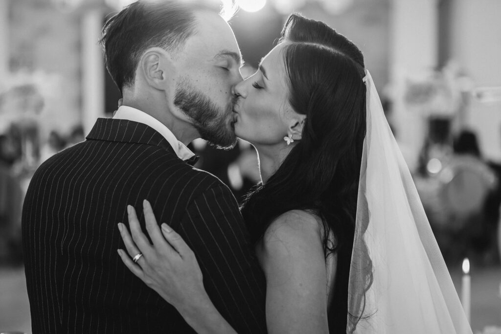 Fotografie artistică nuntă București — MK Wedding Studio