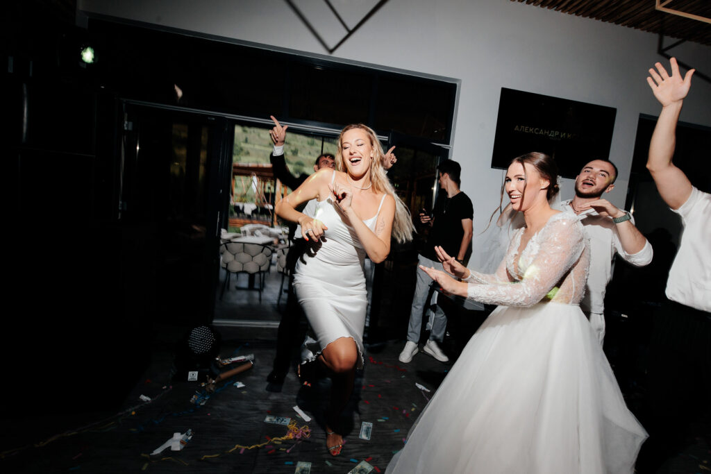 Fotografie artistică nuntă București — MK Wedding Studio