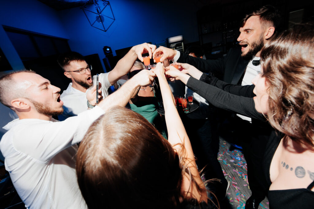 Nuntă București fotografiată de MK Wedding Studio