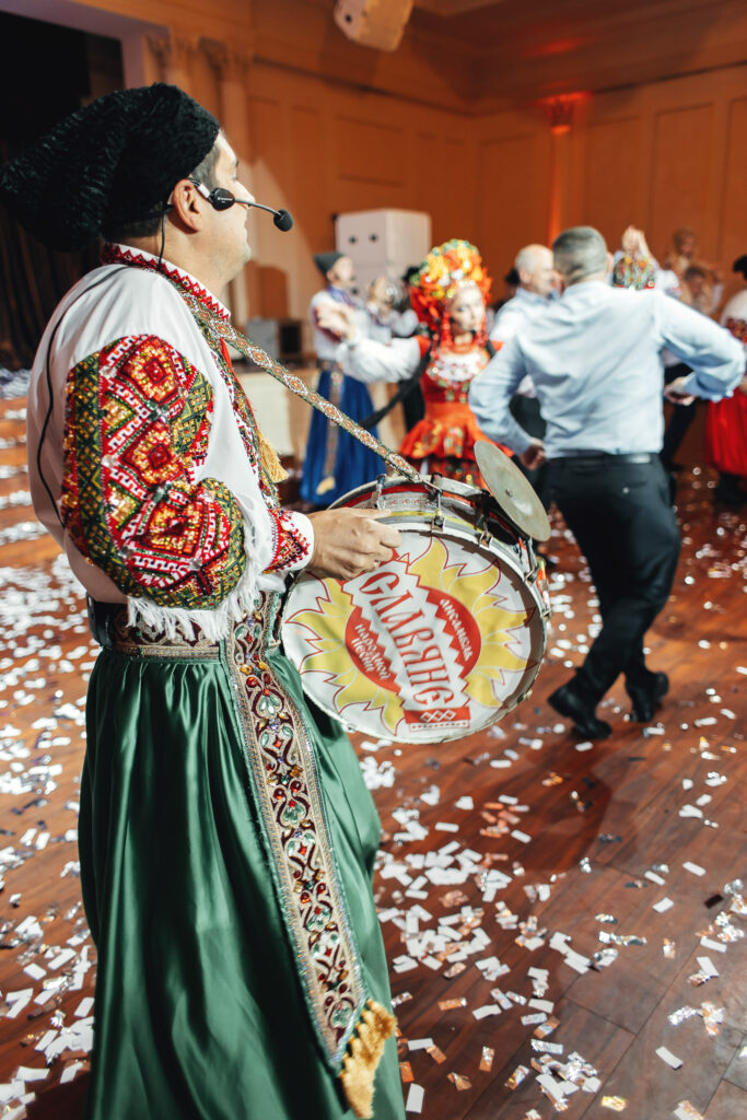 Fotograf și videograf nuntă — MK Wedding Studio București