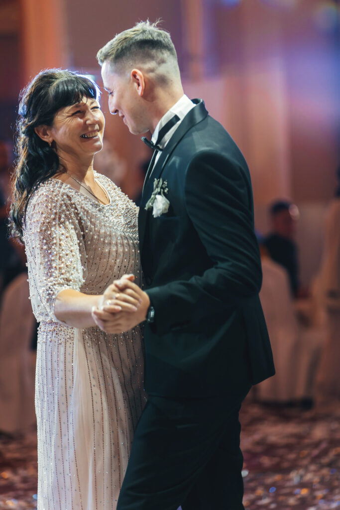 Nuntă București fotografiată de MK Wedding Studio
