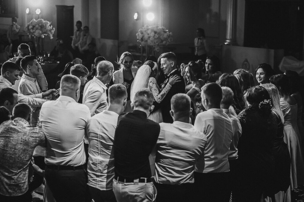 Fotografie artistică nuntă București — MK Wedding Studio