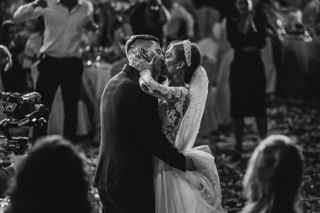 Momentele speciale ale nunții — MK Wedding Studio