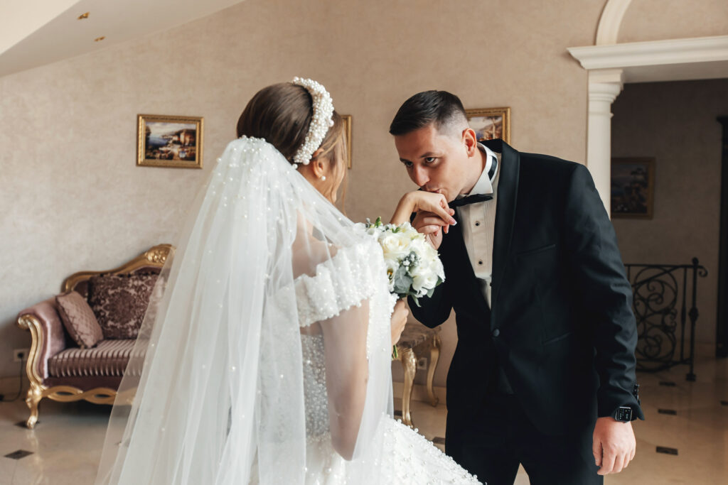 Fotografie artistică nuntă București — MK Wedding Studio