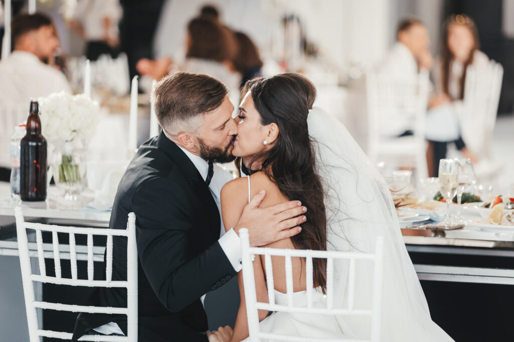Nuntă București fotografiată de MK Wedding Studio