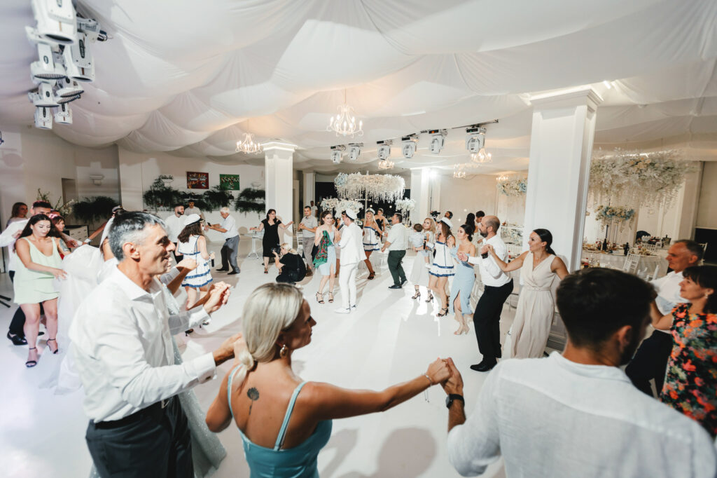 Momentele speciale ale nunții — MK Wedding Studio