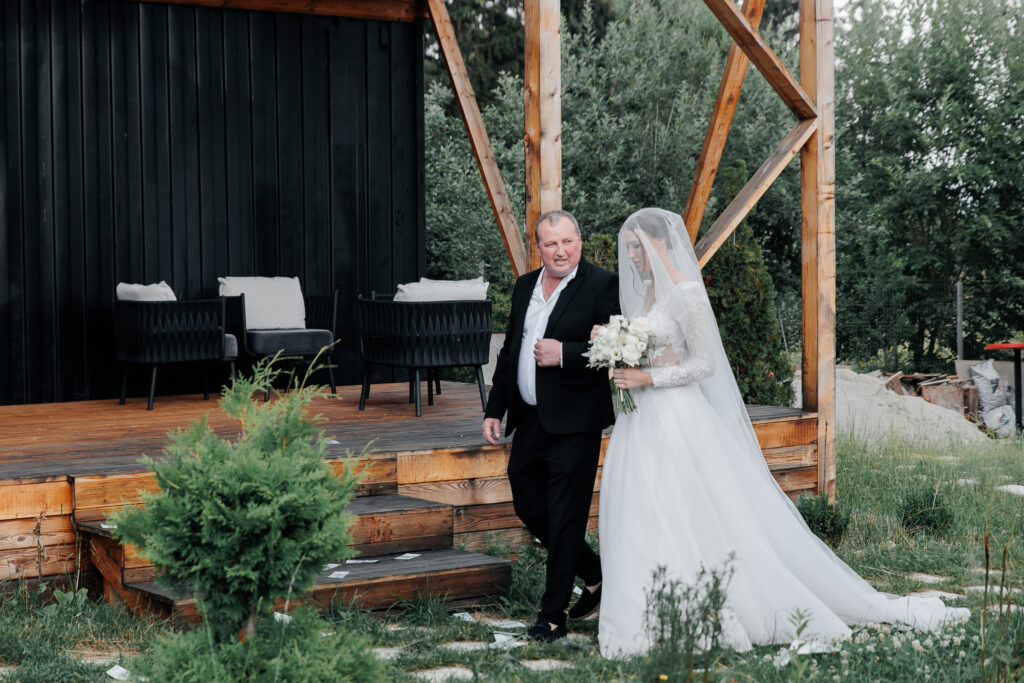 Fotografie artistică nuntă București — MK Wedding Studio