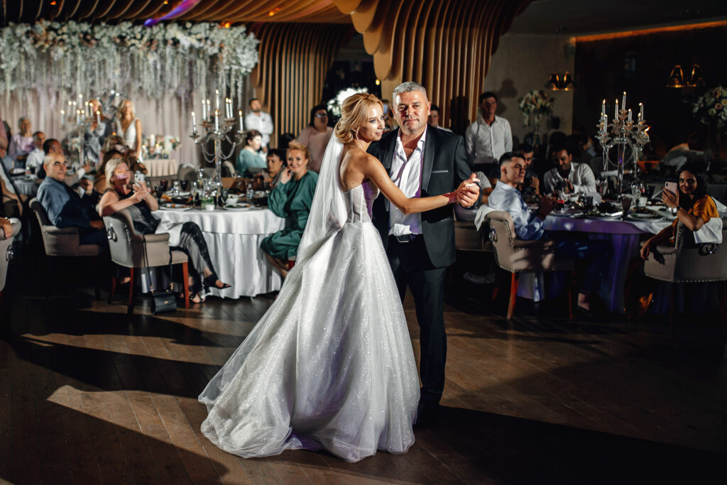 Nuntă București fotografiată de MK Wedding Studio