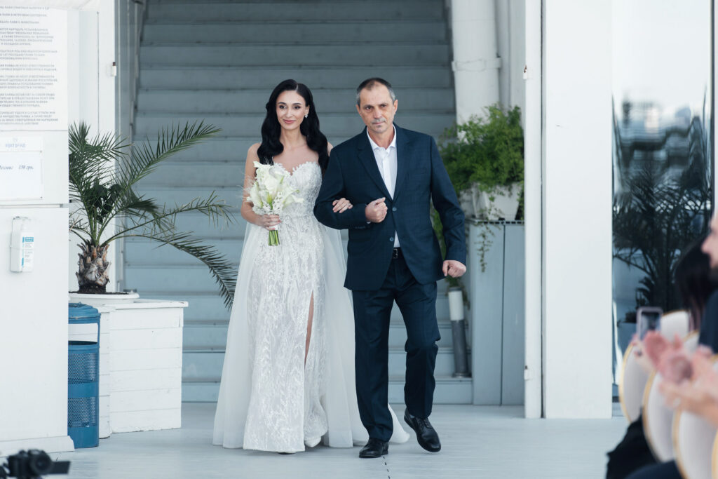 Fotografie artistică nuntă București — MK Wedding Studio