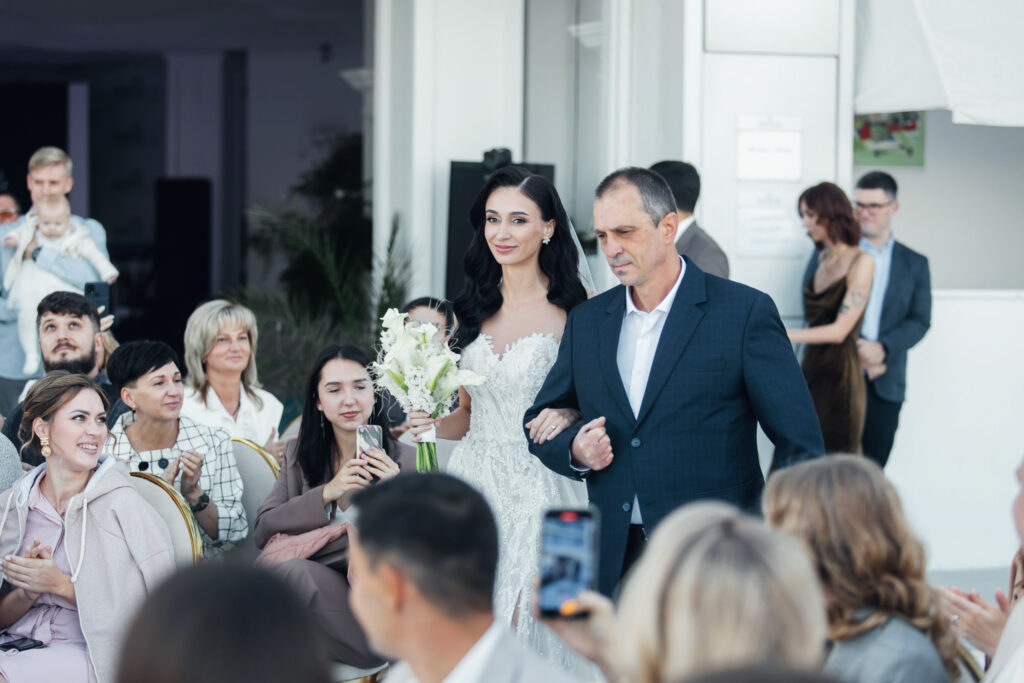 Momentele speciale ale nunții — MK Wedding Studio
