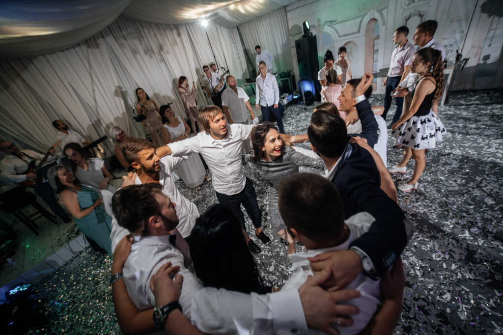 Fotograf și videograf nuntă — MK Wedding Studio București