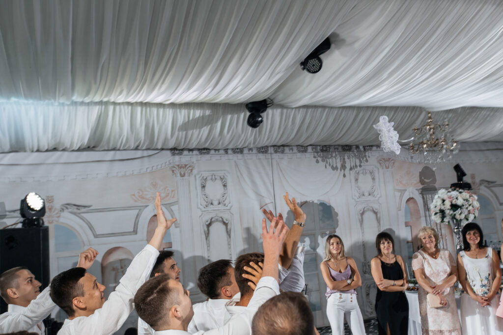 Nuntă București fotografiată de MK Wedding Studio