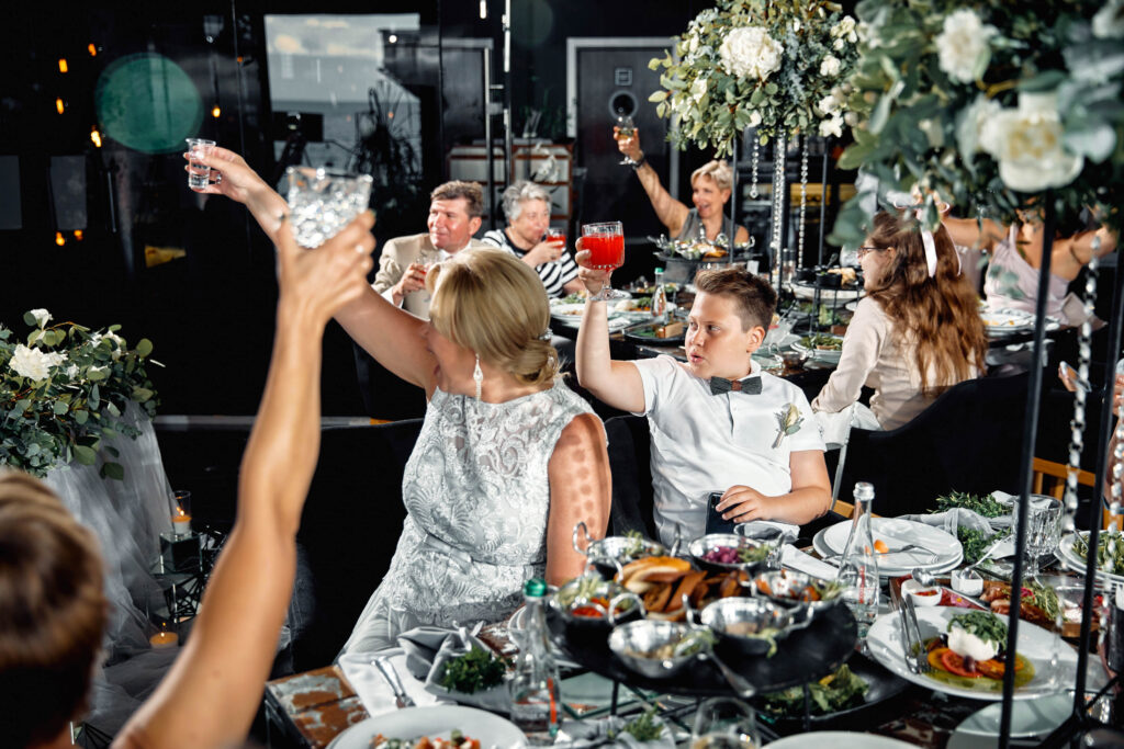 Nuntă București fotografiată de MK Wedding Studio